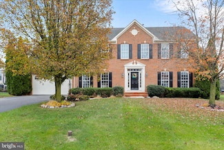 13433 John Martin Dr, Williamsport, MD 21795