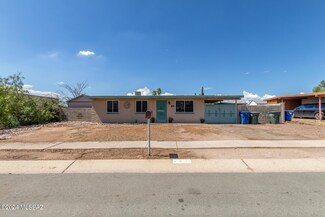 7301 E Marigold Cir, Tucson, AZ 85730