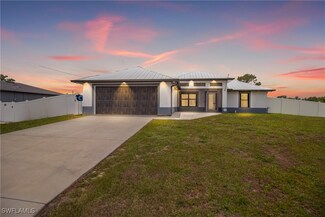 3613 39th St SW, Lehigh Acres, FL 33976