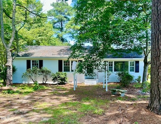 209 Barnes St, Fremont, NC 27830
