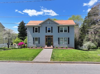 118 Reid St, Chatham, VA 24531