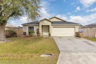 114 Briarcliff Dr, Kissimmee, FL 34758