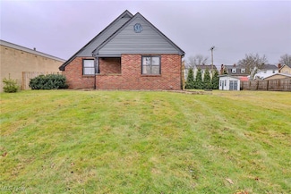 134 Main St SW, Brewster, OH 44613