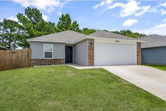3705 S 1st Place, Rogers, AR 72758