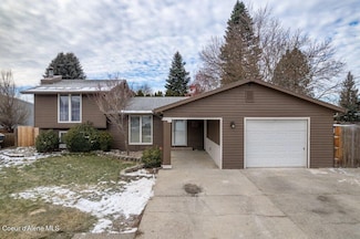 10077 N Maple St, Hayden, ID 83835