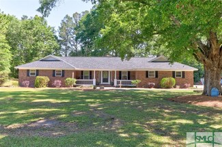 116 Miles Ln, Pembroke, GA 31321