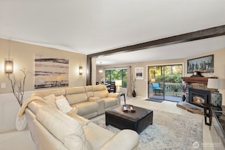 101 Highland Green Unit 5, Port Ludlow, WA 98365