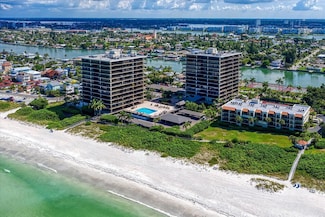 7600 Bayshore Dr Unit 204, Treasure Island, FL 33706