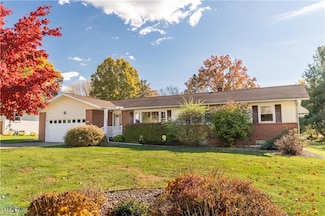 1990 Tricaso Dr, North Canton, OH 44720