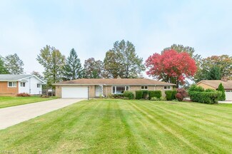 3438 Vezber Dr, Seven Hills, OH 44131