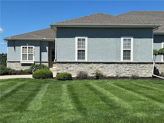 21962 W 116th Terrace, Olathe, KS 66061