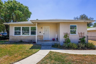 220 E Walnut Ave, Glendora, CA 91741
