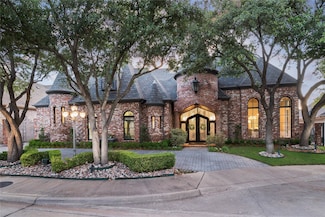 12229 Pecan Forest Dr, Dallas, TX 75230