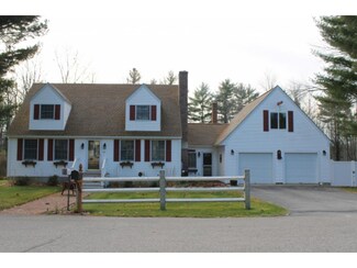 14 Deerfield Ct, Rochester, NH 03868