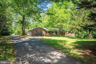 3000 Earlysville Rd, Earlysville, VA 22936