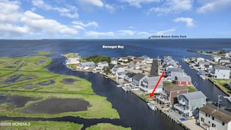 230 N Bay Dr, Bayville, NJ 08721