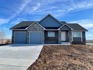 145 W Poplar St, Goddard, KS 67052