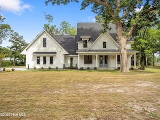 104 Indian Trail, Beaufort, NC 28516