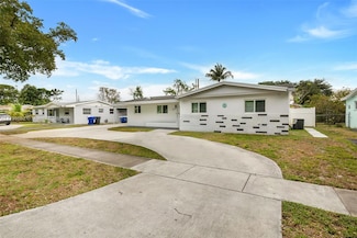 241 N 68th Ave, Hollywood, FL 33024
