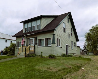 191 Bates St, Pittsfield, ME 04967