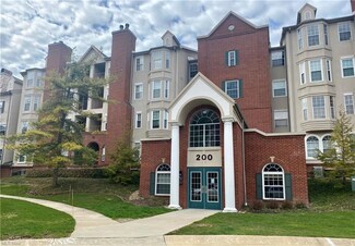 200 Fox Hollow Dr Unit 307, Cleveland, OH 44124