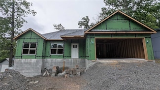 8 Wreay Ln, Bella Vista, AR 72714