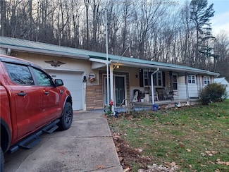 4785 Big Tyler Rd, Charleston, WV 25313