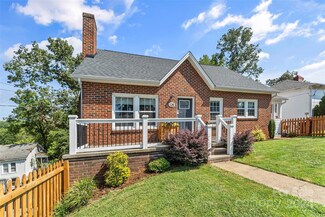 114 Jefferson St, Morganton, NC 28655