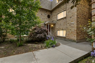 2220 E Murray Holladay Rd Unit 156, Holladay, UT 84117