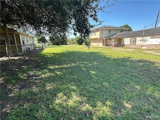 1215 N 14th Place, Edinburg, TX 78541