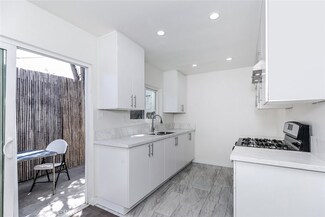 11304 Tiara St Unit 3, North Hollywood, CA 91601