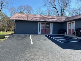 431 Walnut St, Dunlap, TN 37327