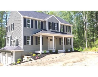 126 Main St, Plympton, MA 02367