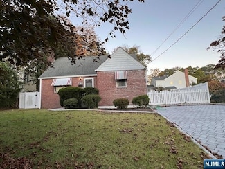 144 Magnolia Ave, Hillsdale, NJ 07642
