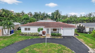 2048 Coco Palm Place, Pompano Beach, FL 33062