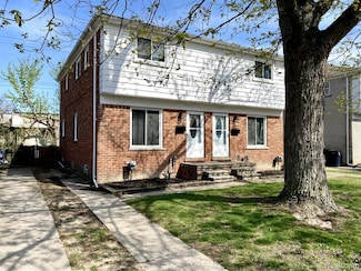 1824 N Center St, Royal Oak, MI 48073