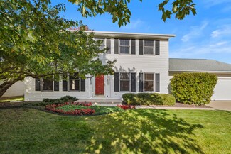 1507 Glenshire Dr, Champaign, IL 61822