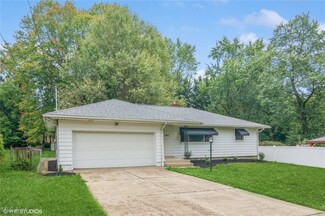 2113 Bigelow St, Akron, OH 44314