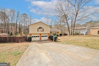 4161 Windermere Dr, Lithonia, GA 30038