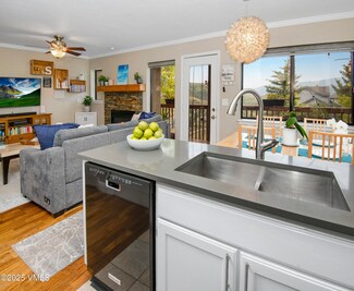 3008 Wildridge Rd Unit B2, Avon, CO 81620