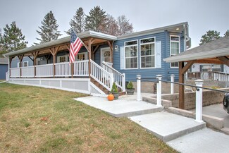 840 21st Pine Ln, Cambridge, MN 55008