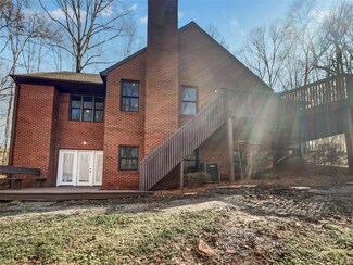 408 Florence Cir, Statesville, NC 28625