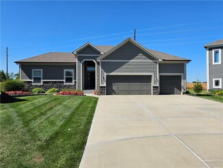 19035 W 166th St, Olathe, KS 66062