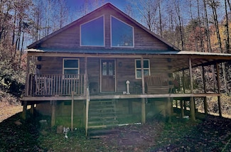 172 Lemasters Cemetery Rd, Olive Hill, KY 41164
