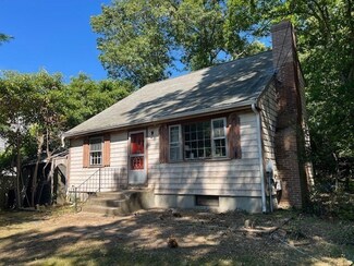 87 Dexter Rd, Marion, MA 02738