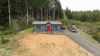 1955 U S 101, Hoquiam, WA 98550