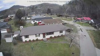 124 Nathan Ave, Madison, WV 25130