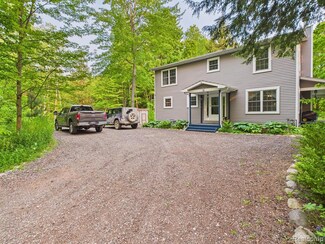 2240 Priestley Dr, Attica, MI 48412