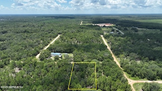 104 Beulah Dr, Hawthorne, FL 32640