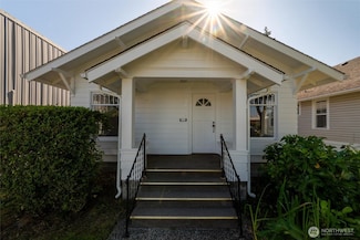 2014 Iron St, Bellingham, WA 98225